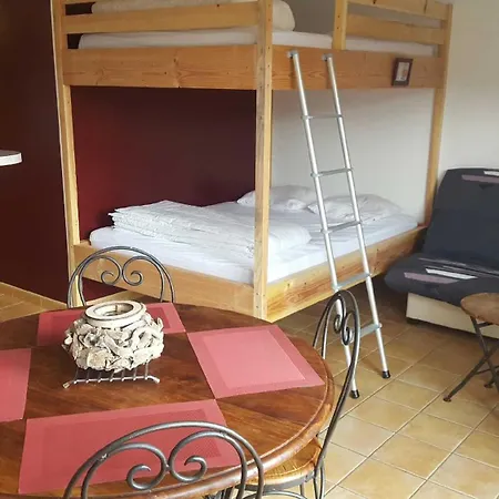 Les Gouttridos, Terrasse Vue Lac Appartement *